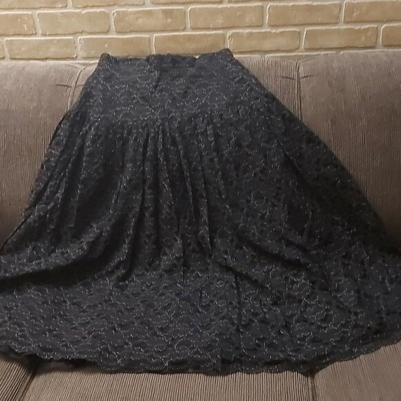 Gothic Romantic Lace Midi Shimmer Drop Waist Flowy Skirt Holiday Glam - Picture 11 of 12